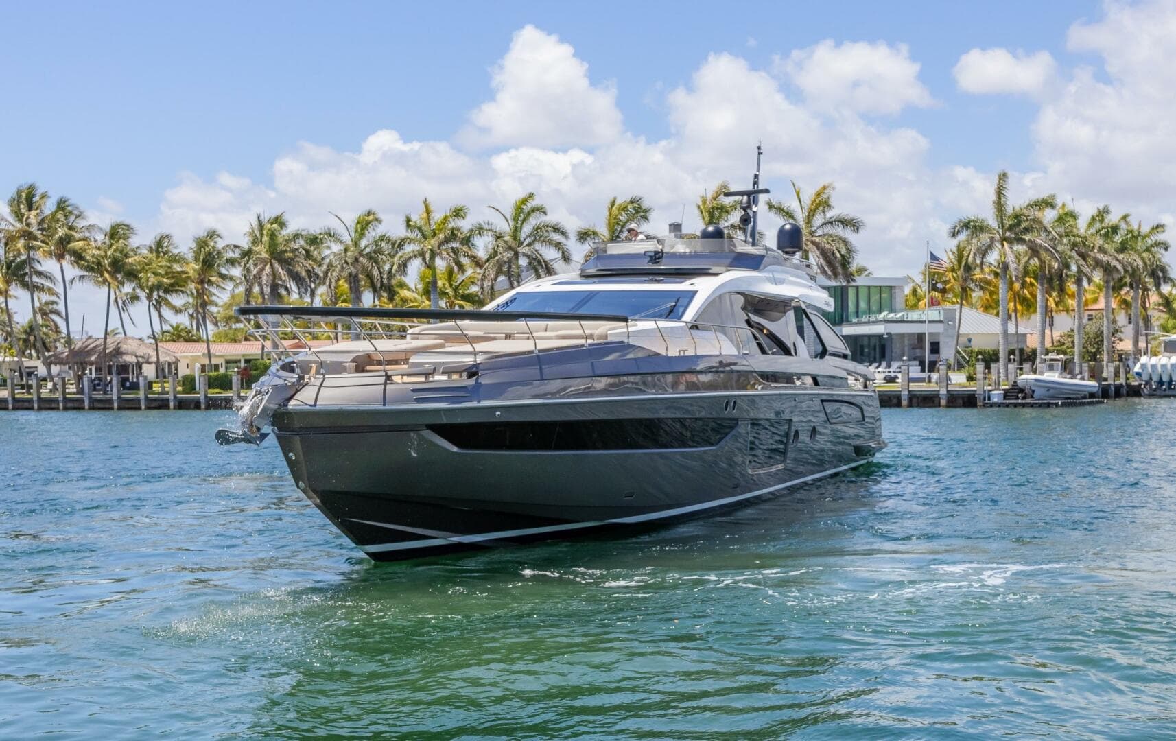 2023 Azimut S8
