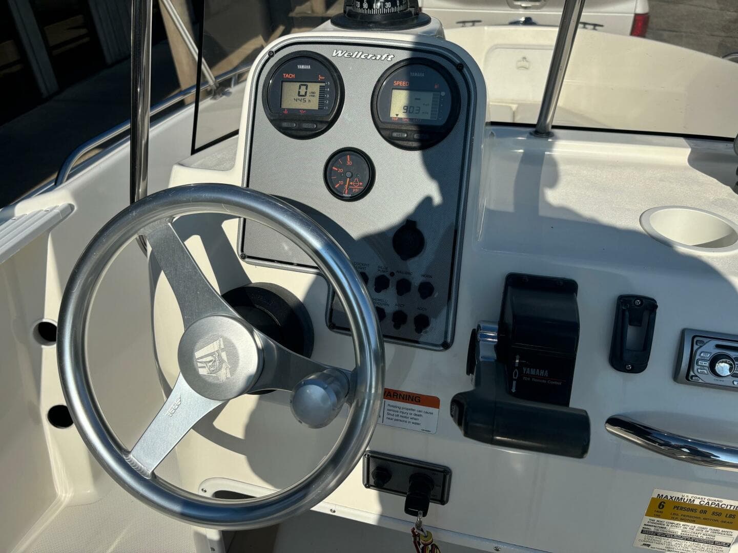 2003 Wellcraft 180 Fisherman