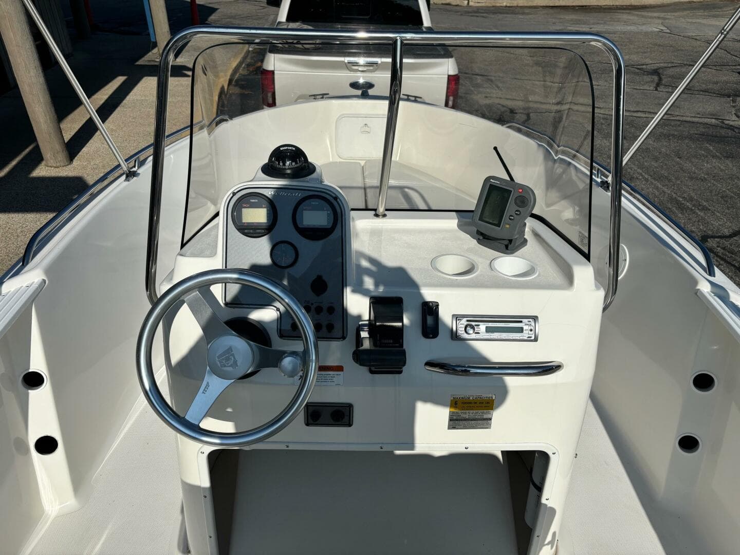 2003 Wellcraft 180 Fisherman