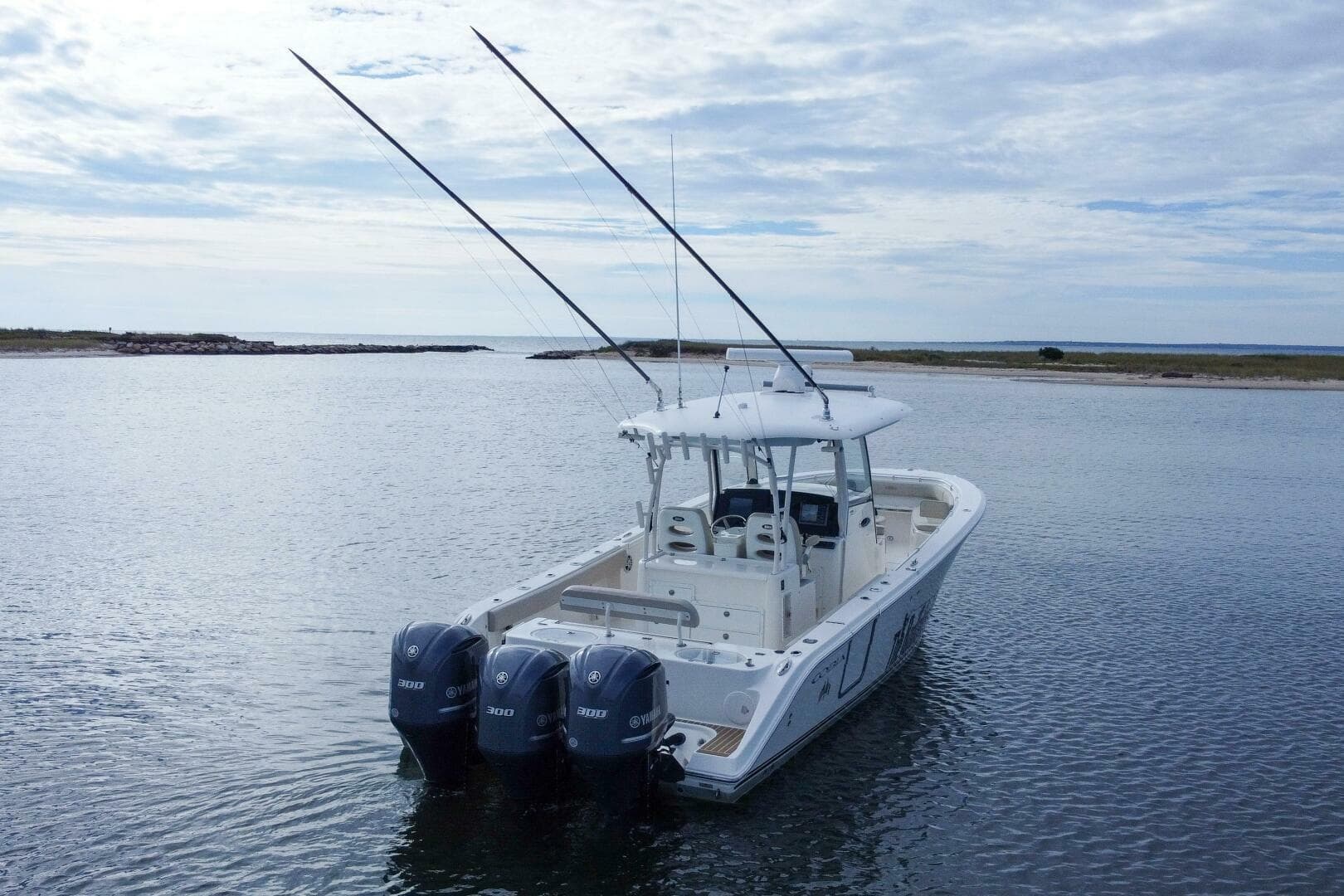 2015 Cobia 344 CC