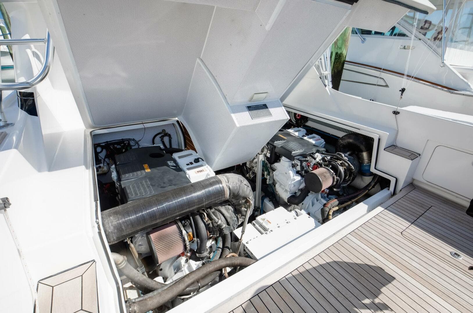 2018 Bertram 35 Flybridge Sportfish