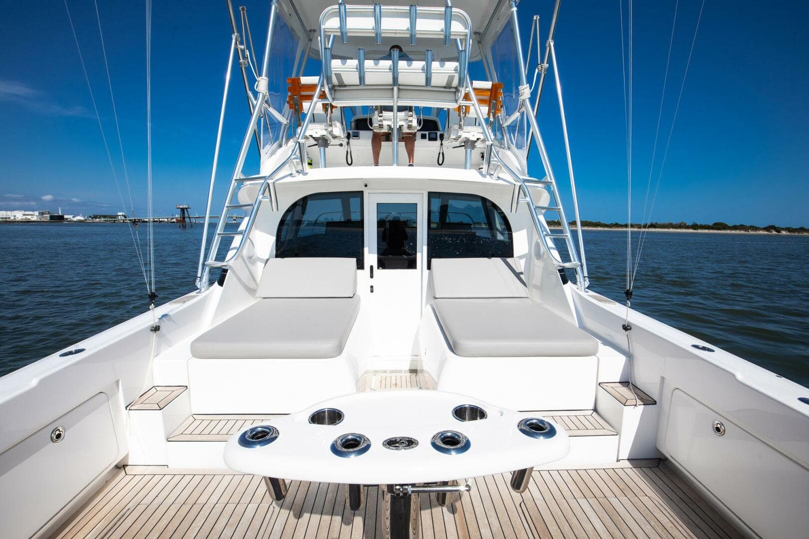 2018 Bertram 35 Flybridge Sportfish