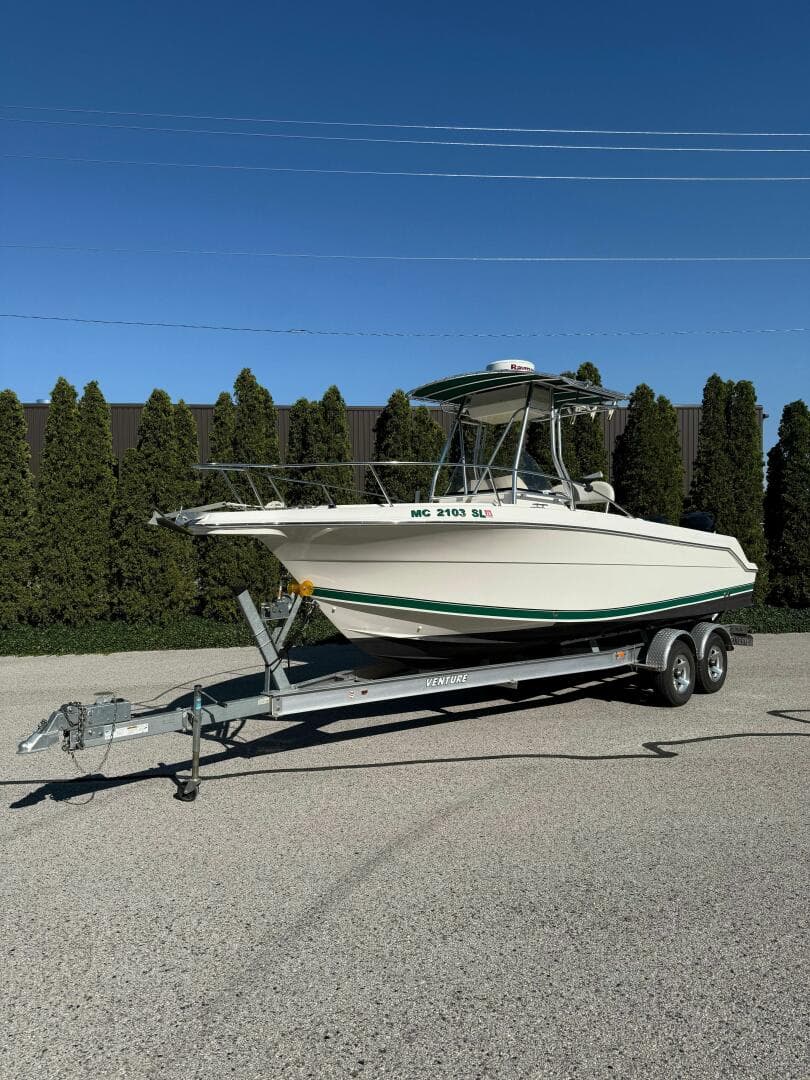 2003 Wellcraft 250 Fisherman