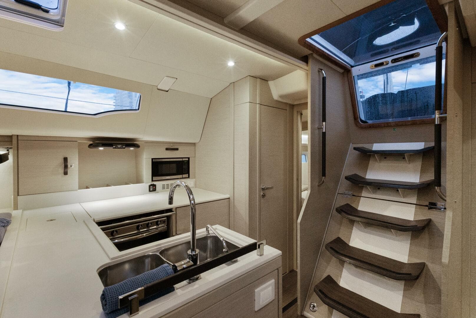 2021 Jeanneau Sun Odyssey 51 Performance