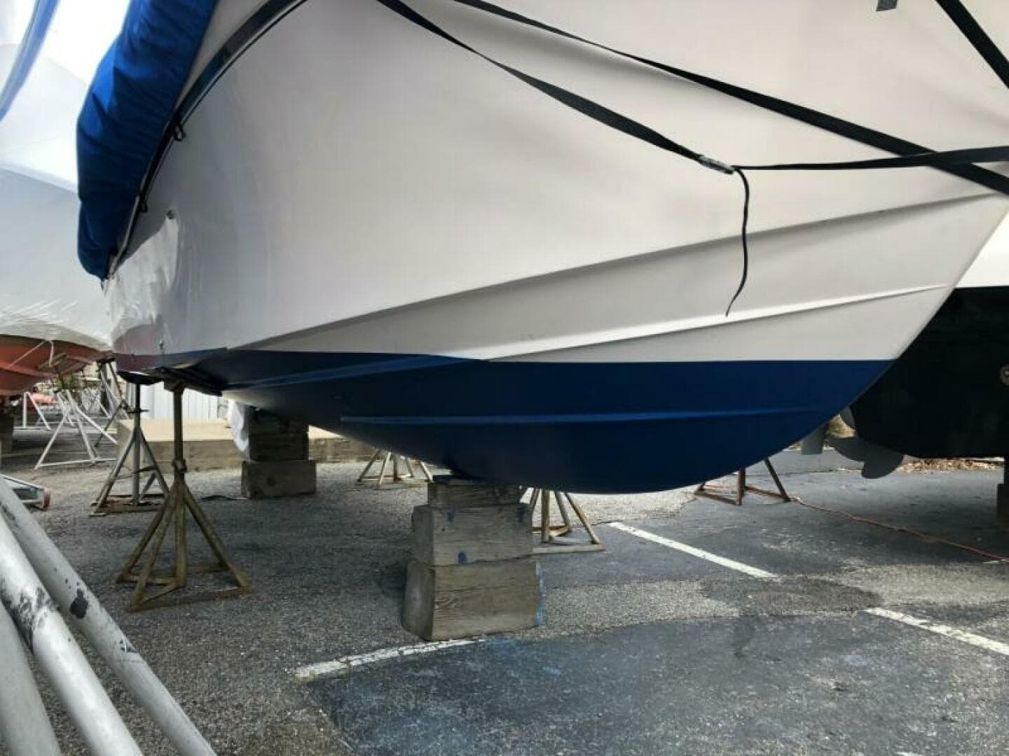 1997 Grady-White 208 Adventure