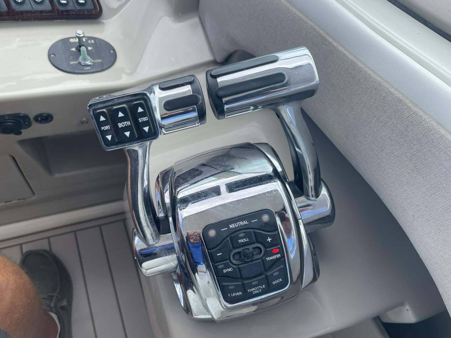 2008 Sea Ray 290 Sundancer