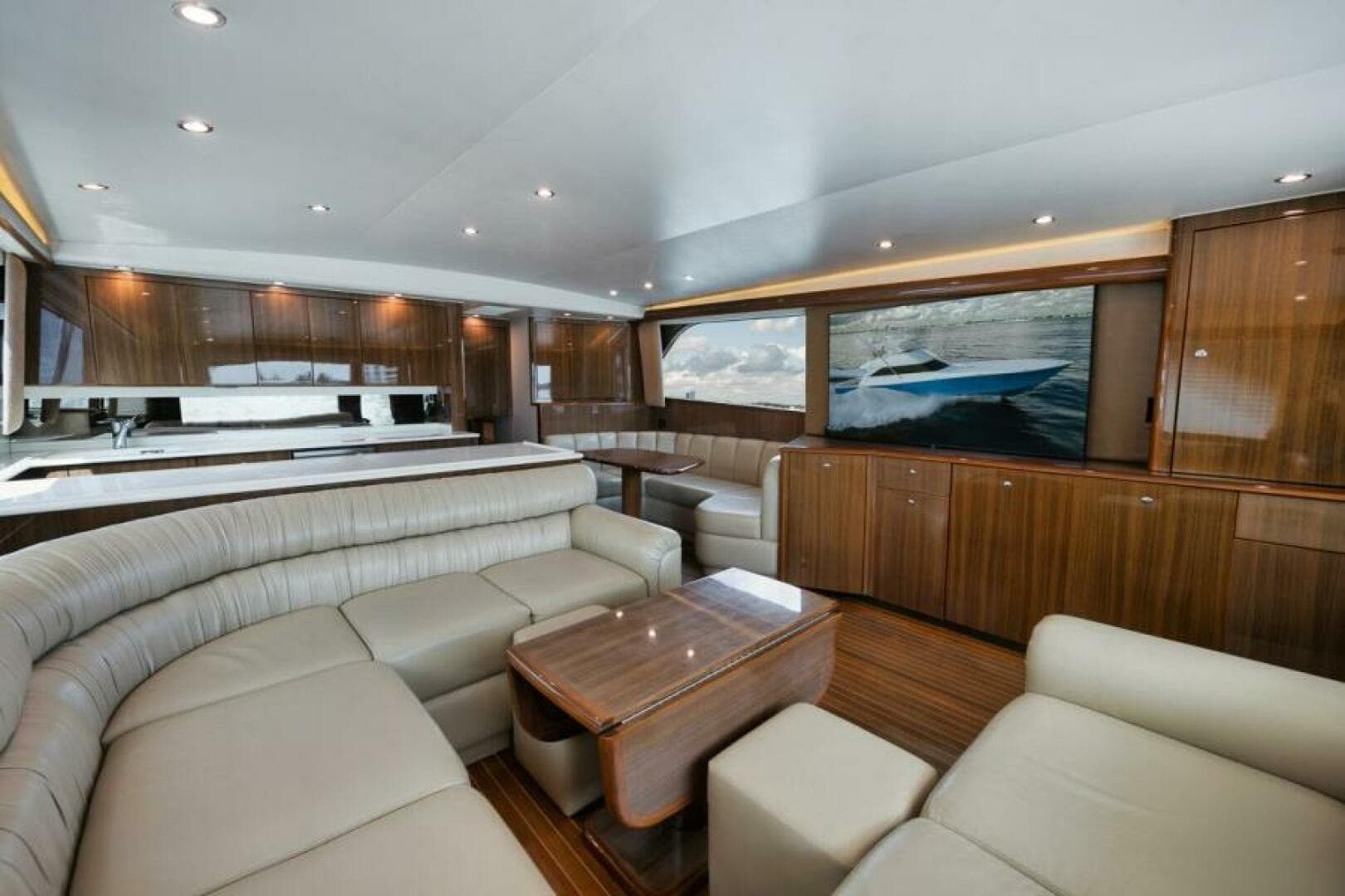 61 Viking The Good Life- Salon