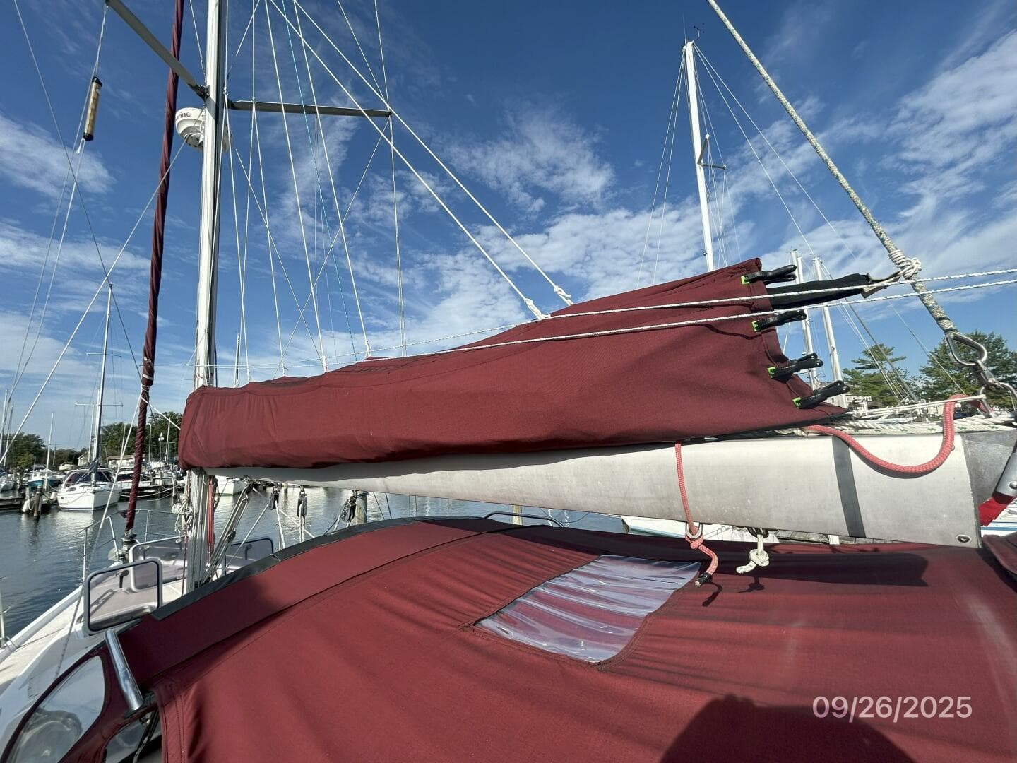 37' Hunter mainsail stack pack