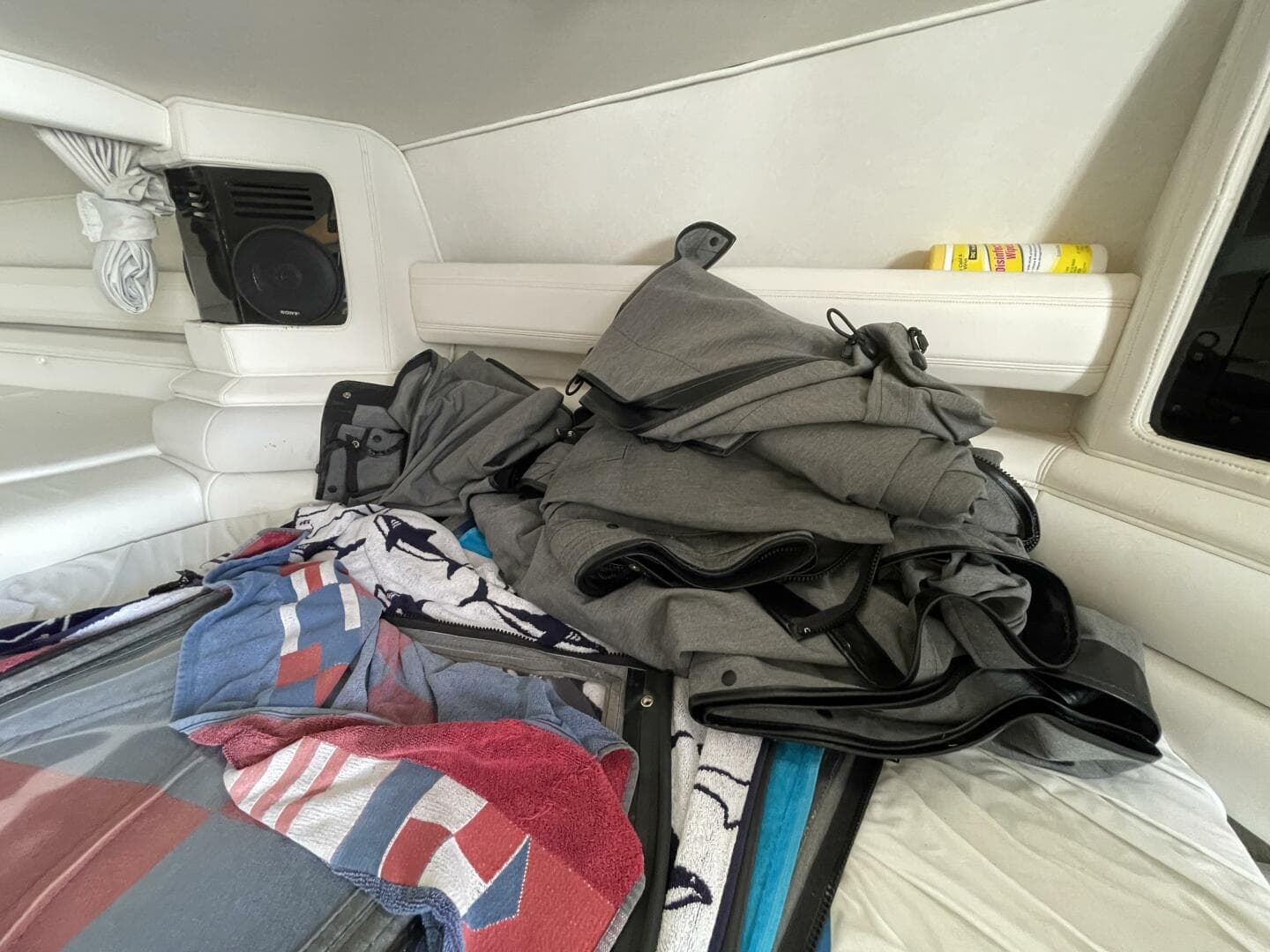 1993 Fountain 38 Sport Cruiser