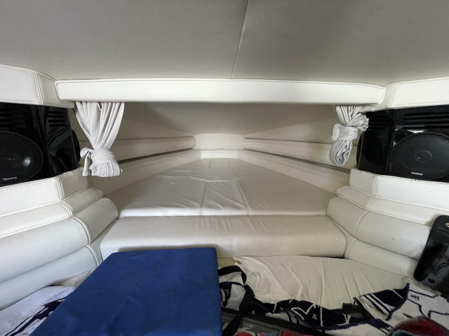 1993 Fountain 38 Sport Cruiser