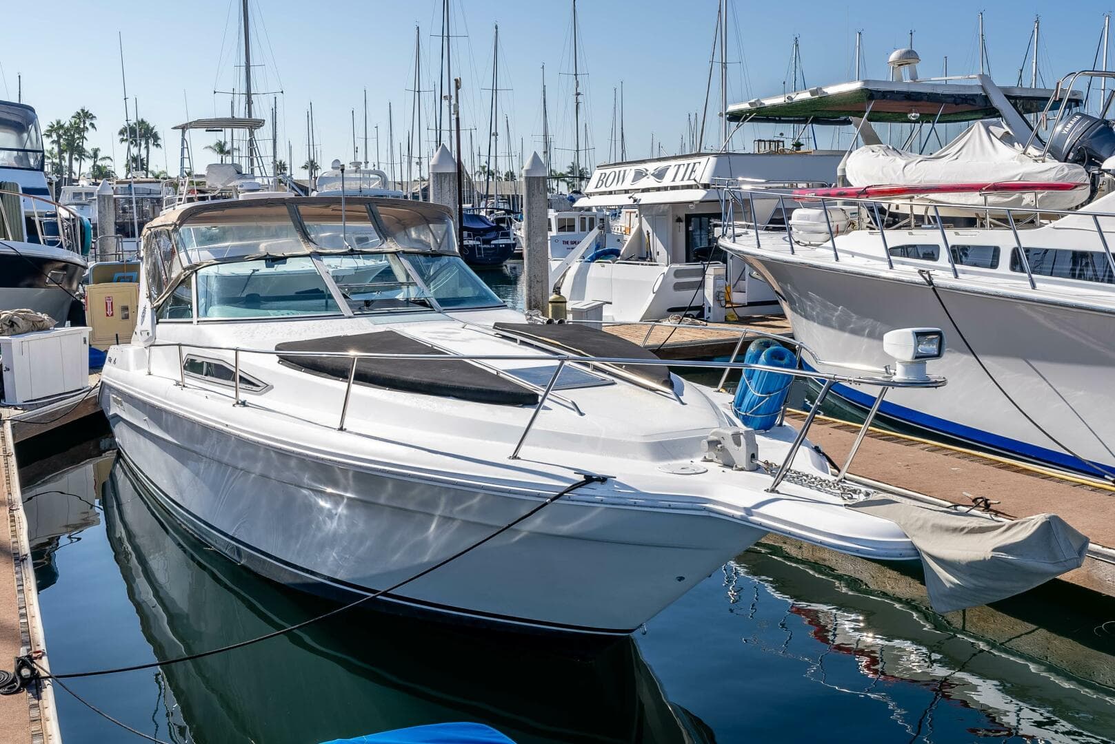 1991 Sea Ray 330 Sundancer