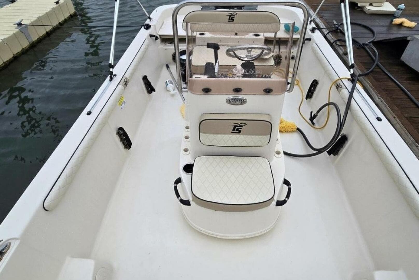 2021 Carolina Skiff 19 LS