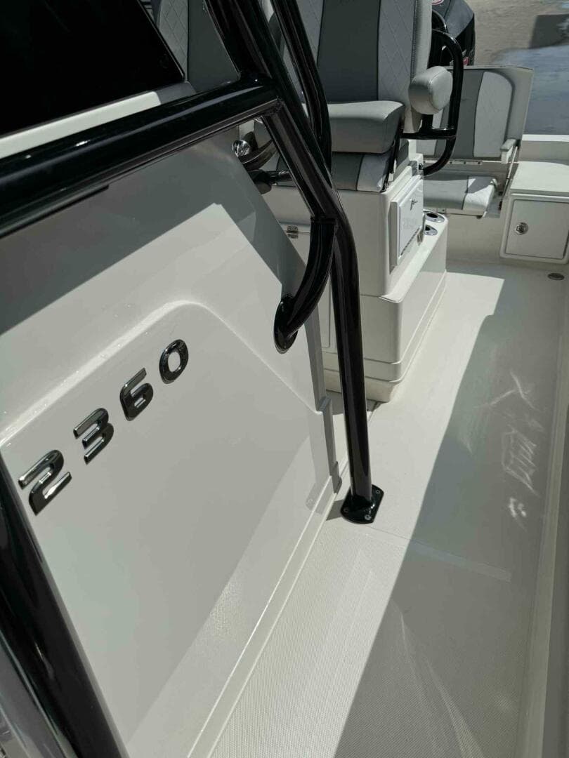 2020 Ranger 2360 Bay Boat
