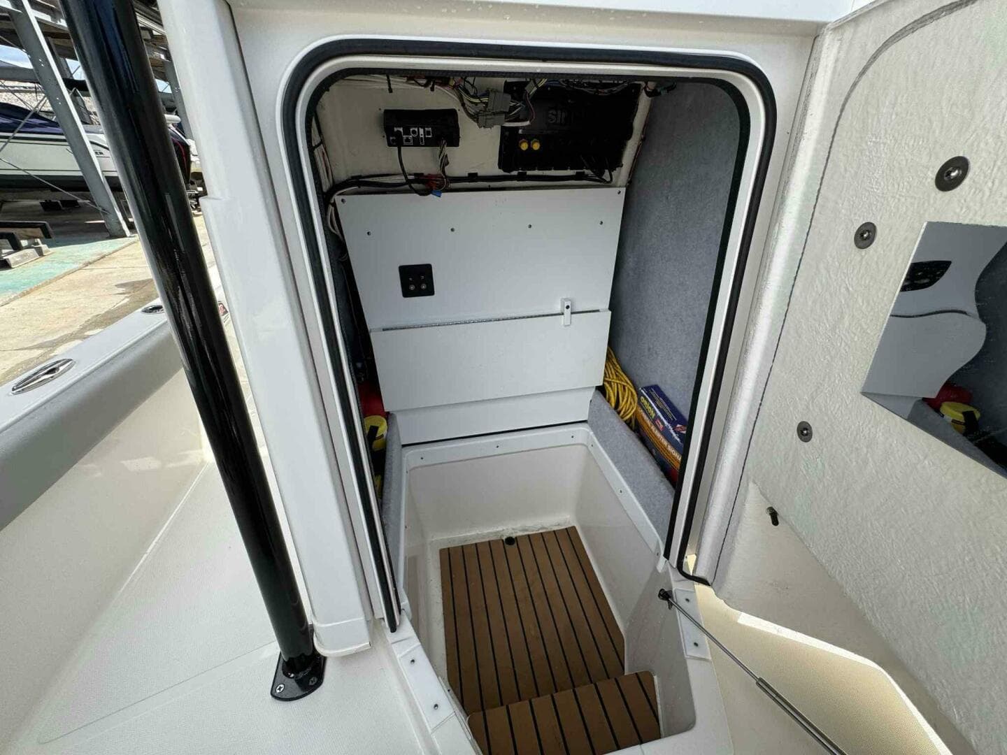 2020 Ranger 2360 Bay Boat