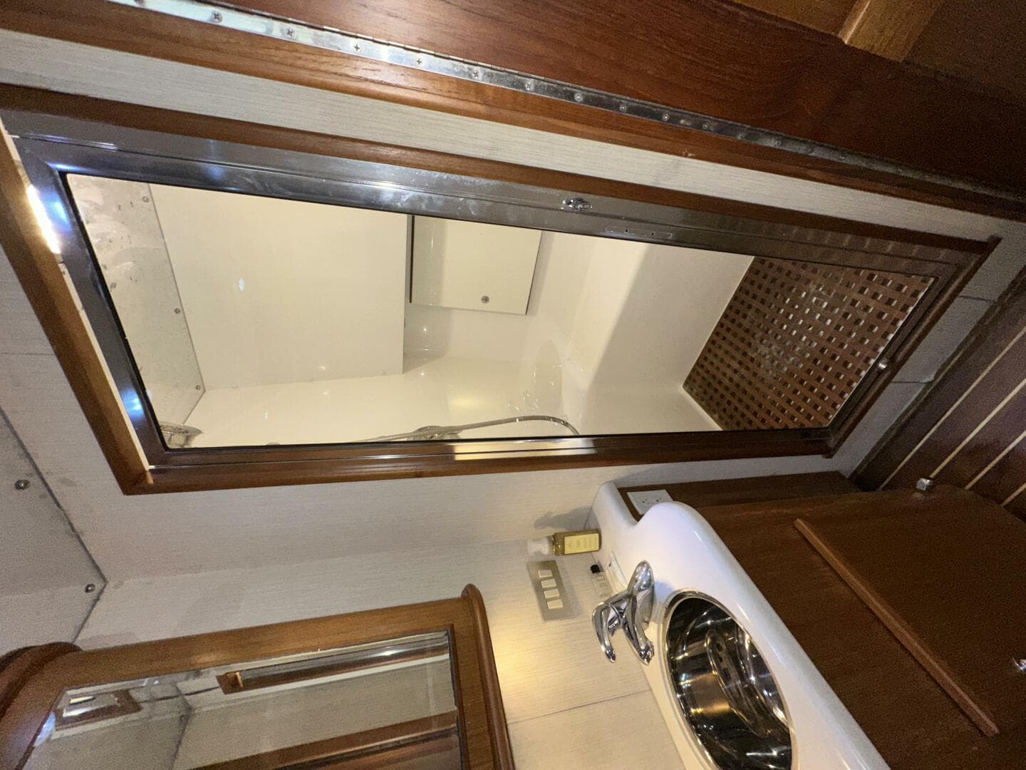 2007 Topaz 40 Express