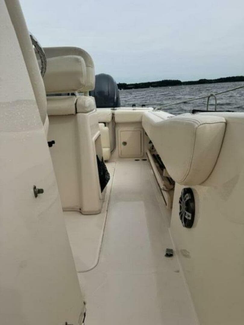 2021 Grady-White 257 Fisherman