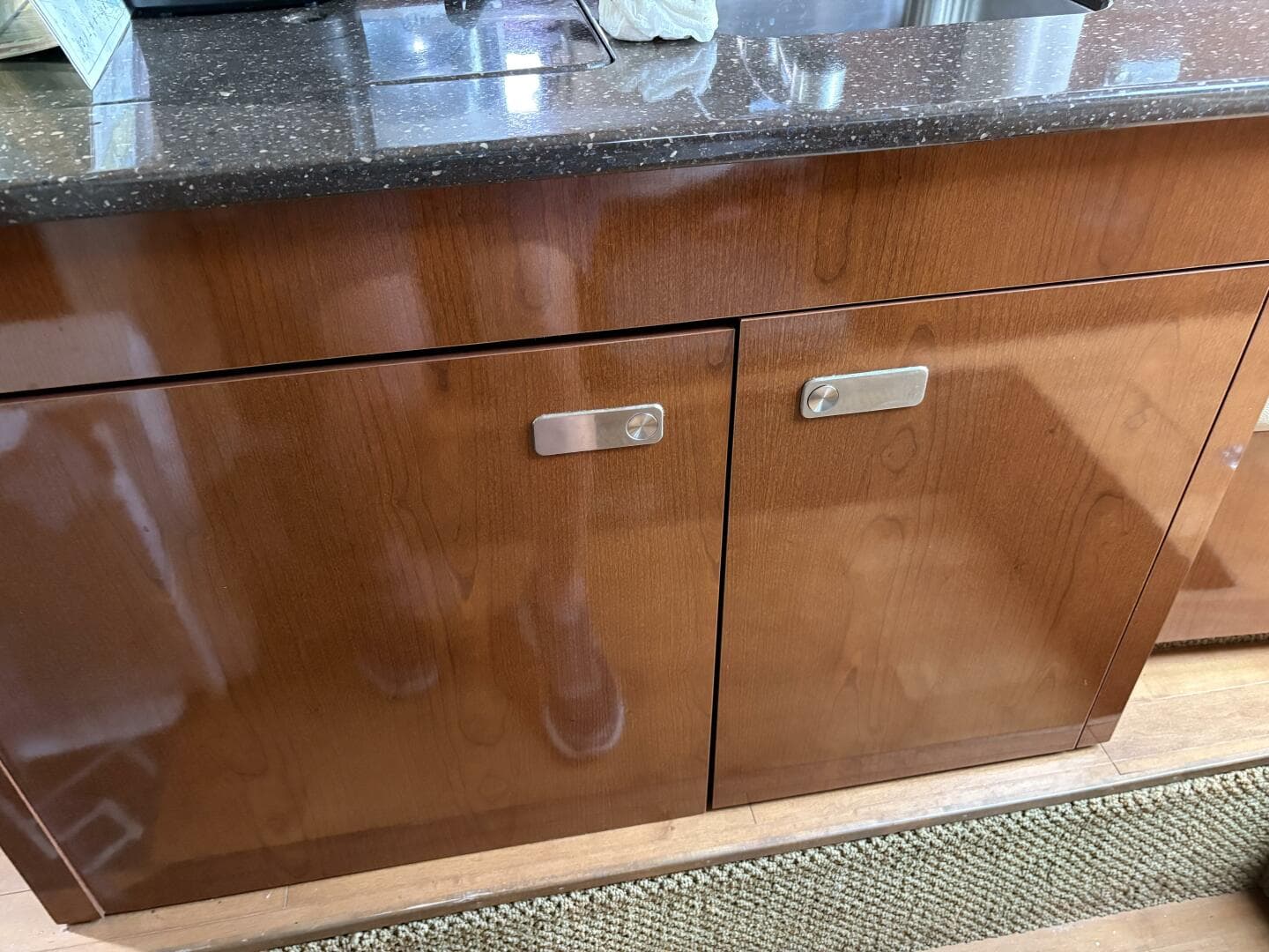 Cabinets 