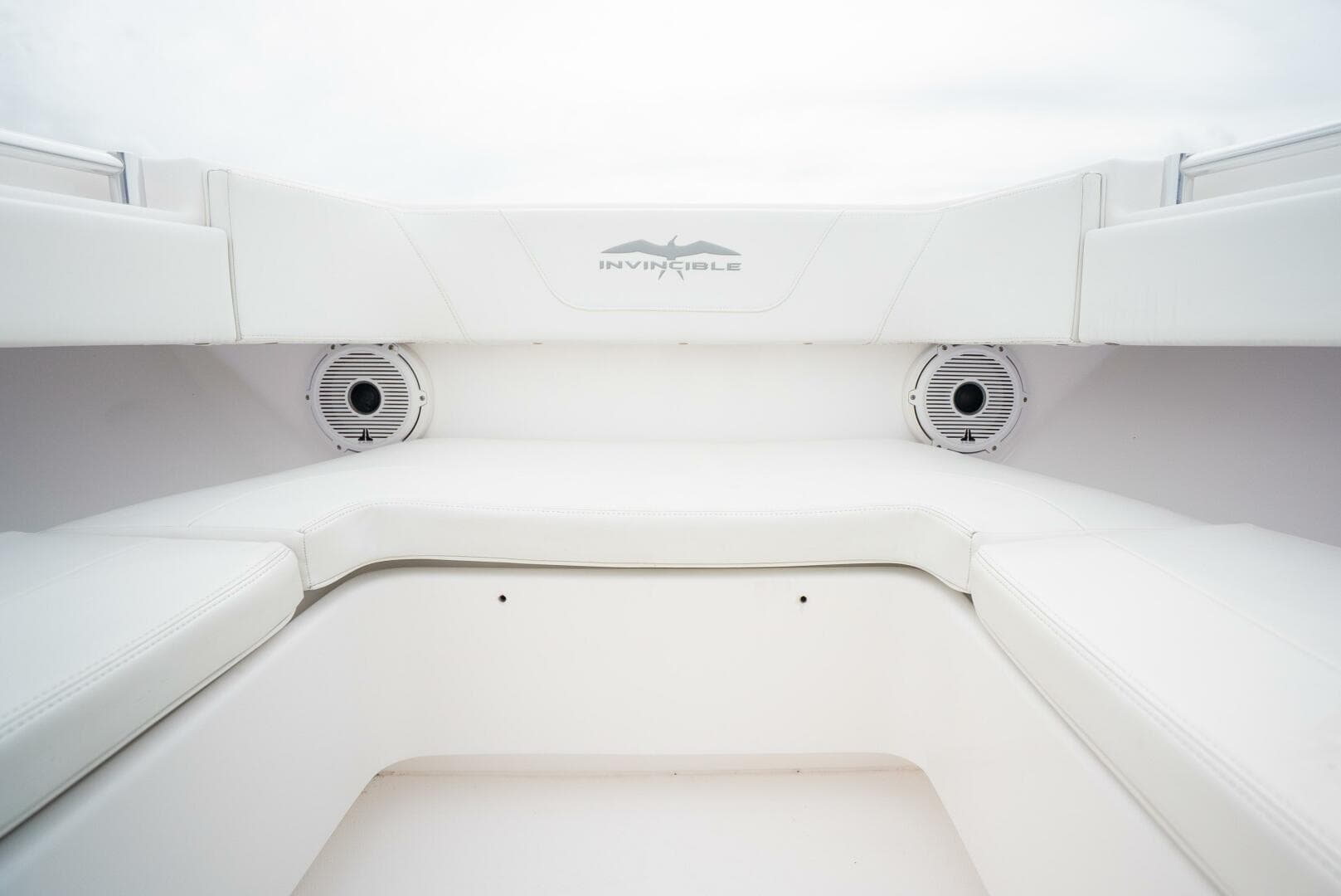 2020 Invincible 30 Open