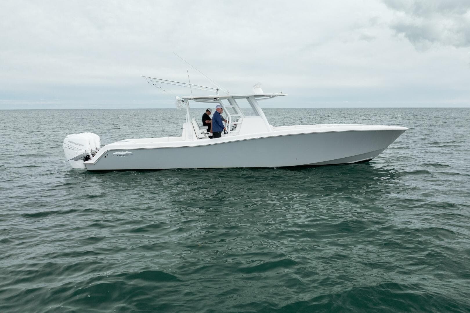 2020 Invincible 30 Open