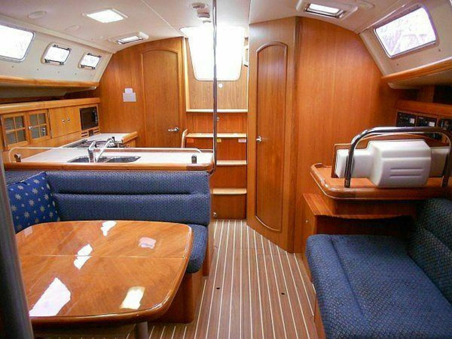 2006 Hunter 38