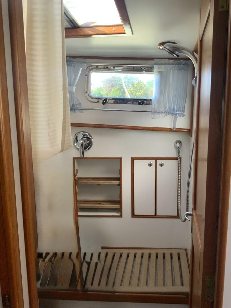 2004 Eastbay Eastbay 43SX