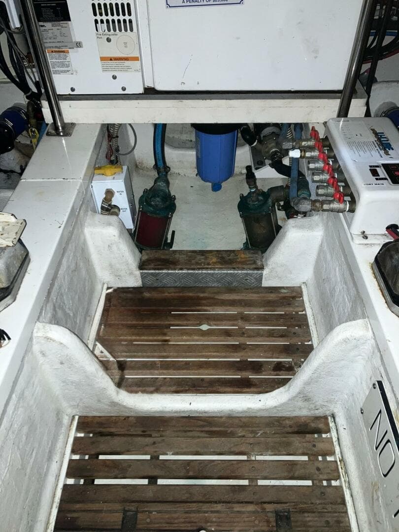 2004 Eastbay Eastbay 43SX