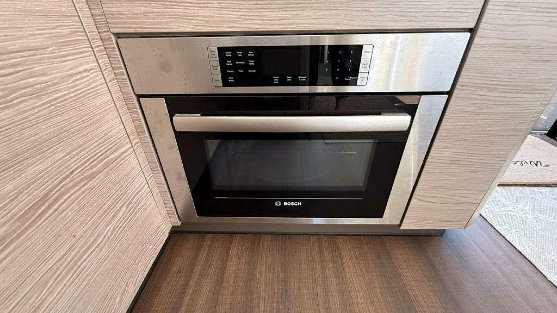 2024 Greenline 48 Fly Hybrid