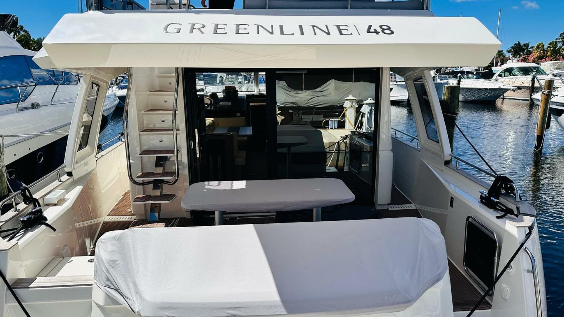2024 Greenline 48 Fly Hybrid