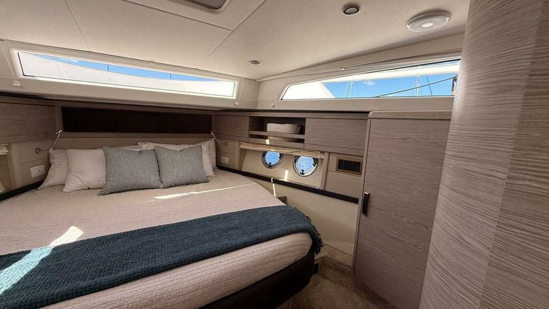 2024 Greenline 48 Fly Hybrid