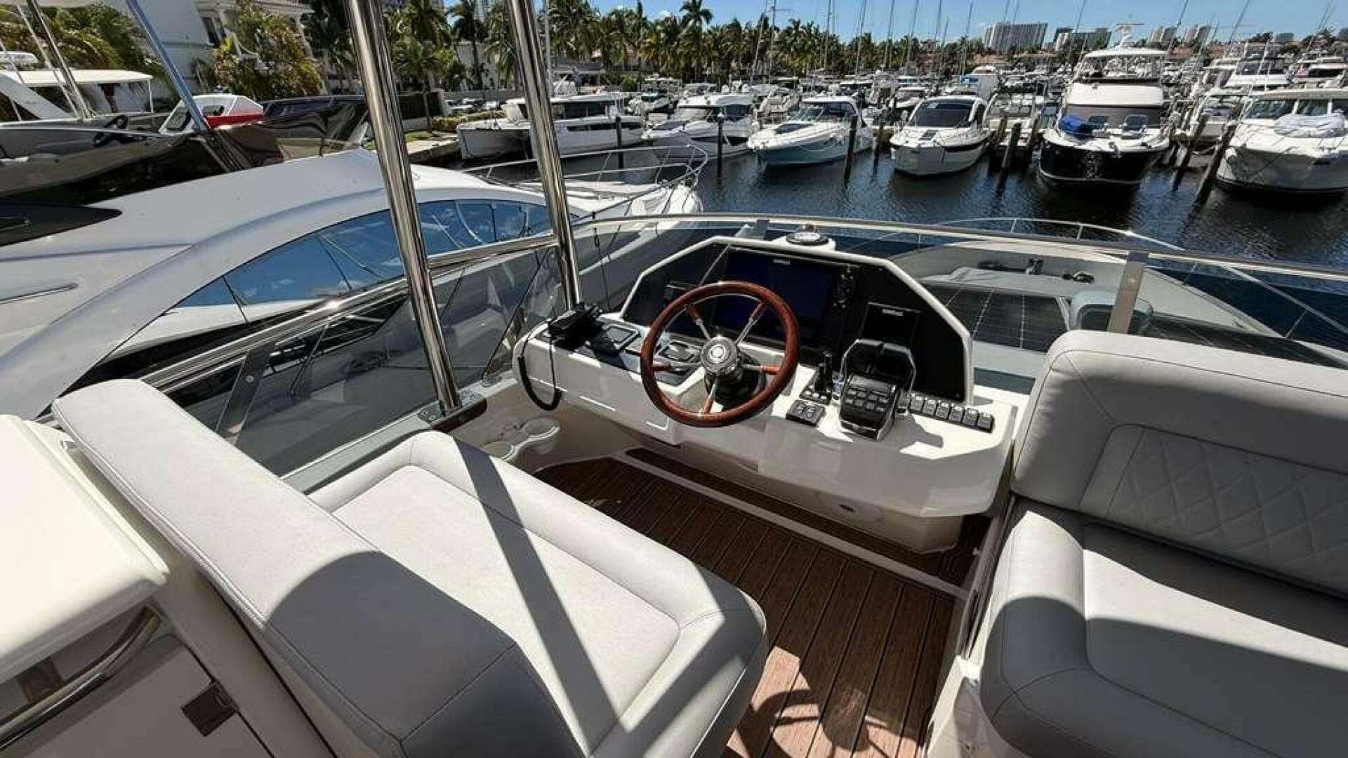 2024 Greenline 48 Fly Hybrid