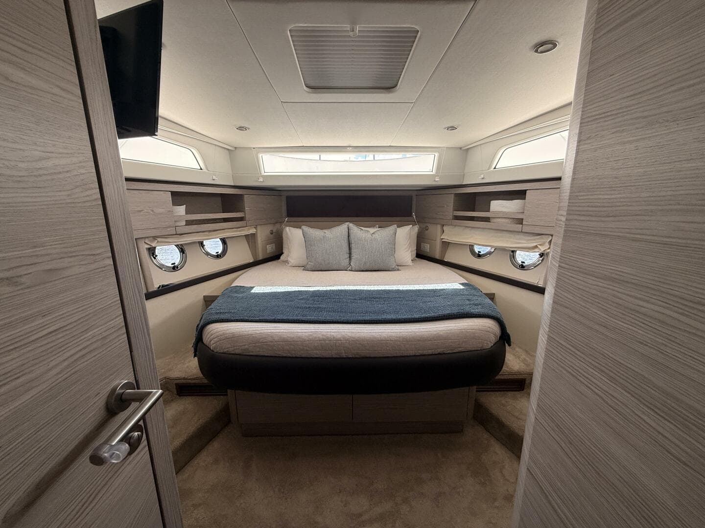 2024 Greenline 48 Fly Hybrid