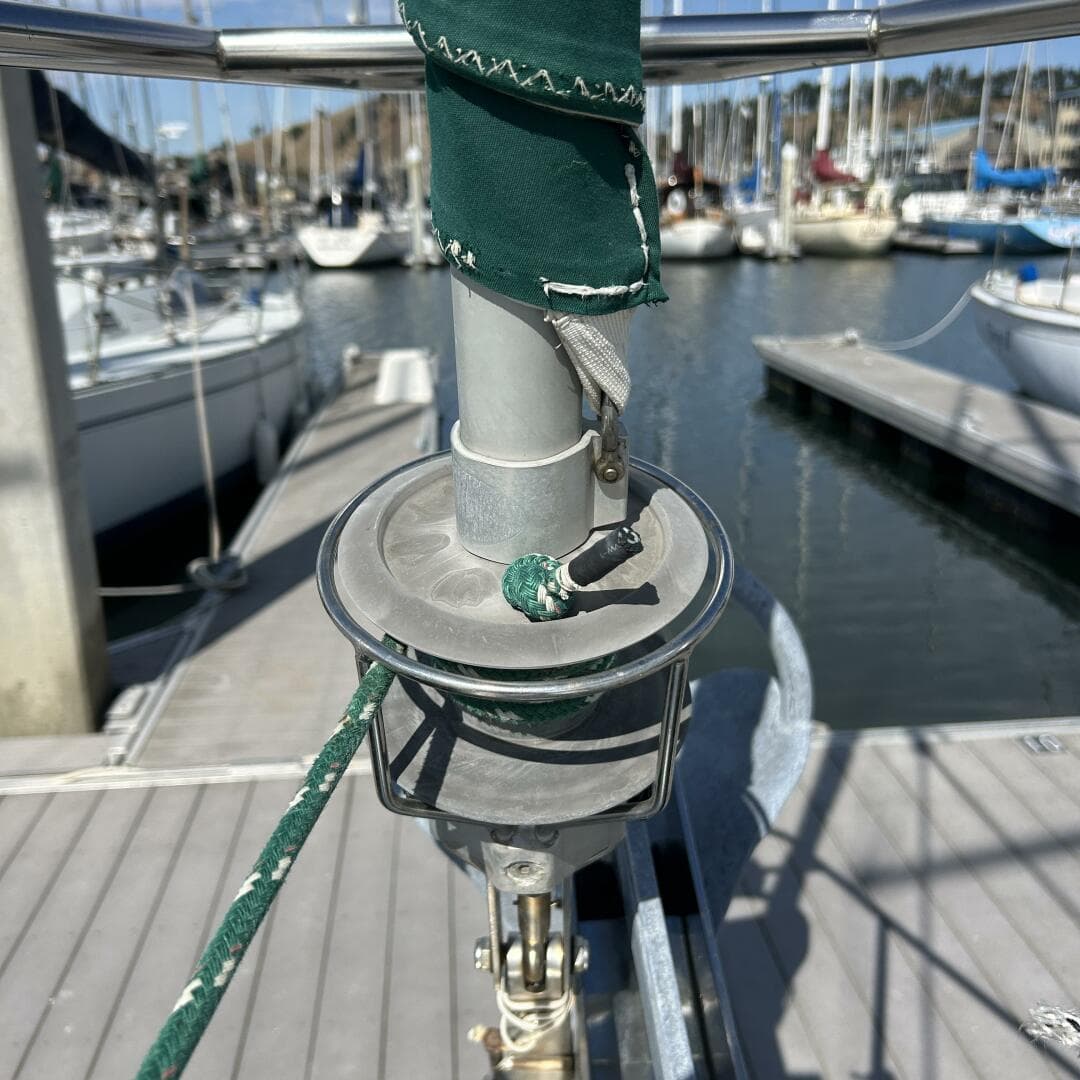 2001 Beneteau 361