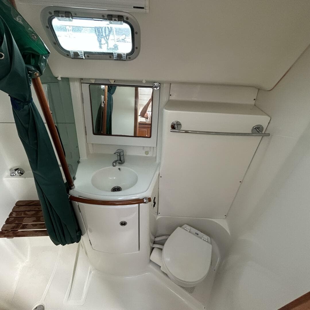 2001 Beneteau 361