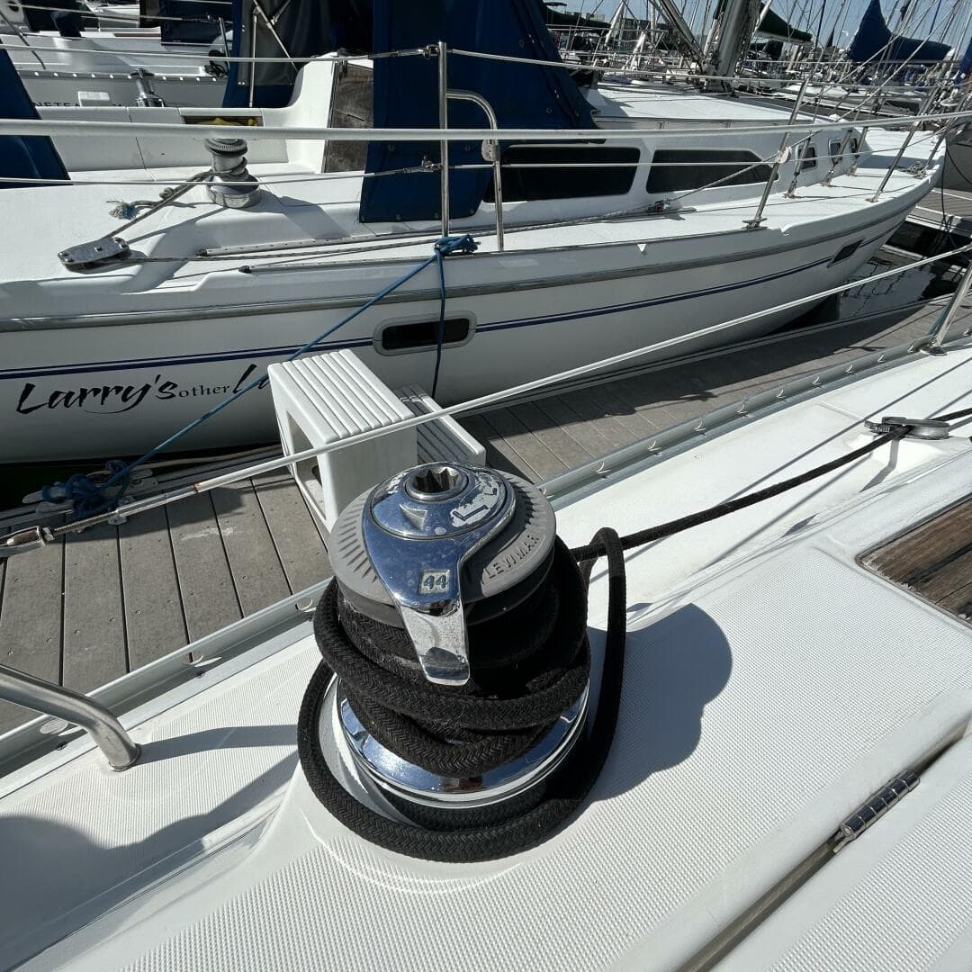 2001 Beneteau 361