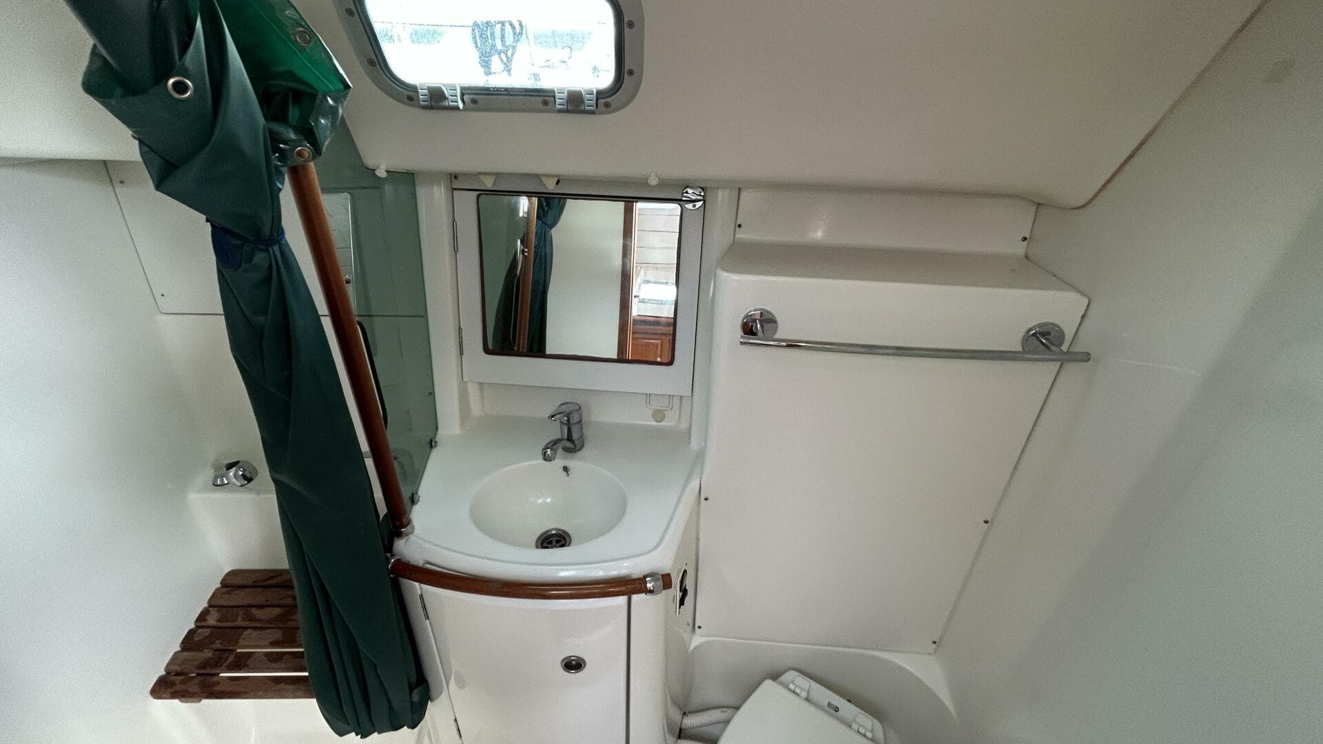 2001 Beneteau 361
