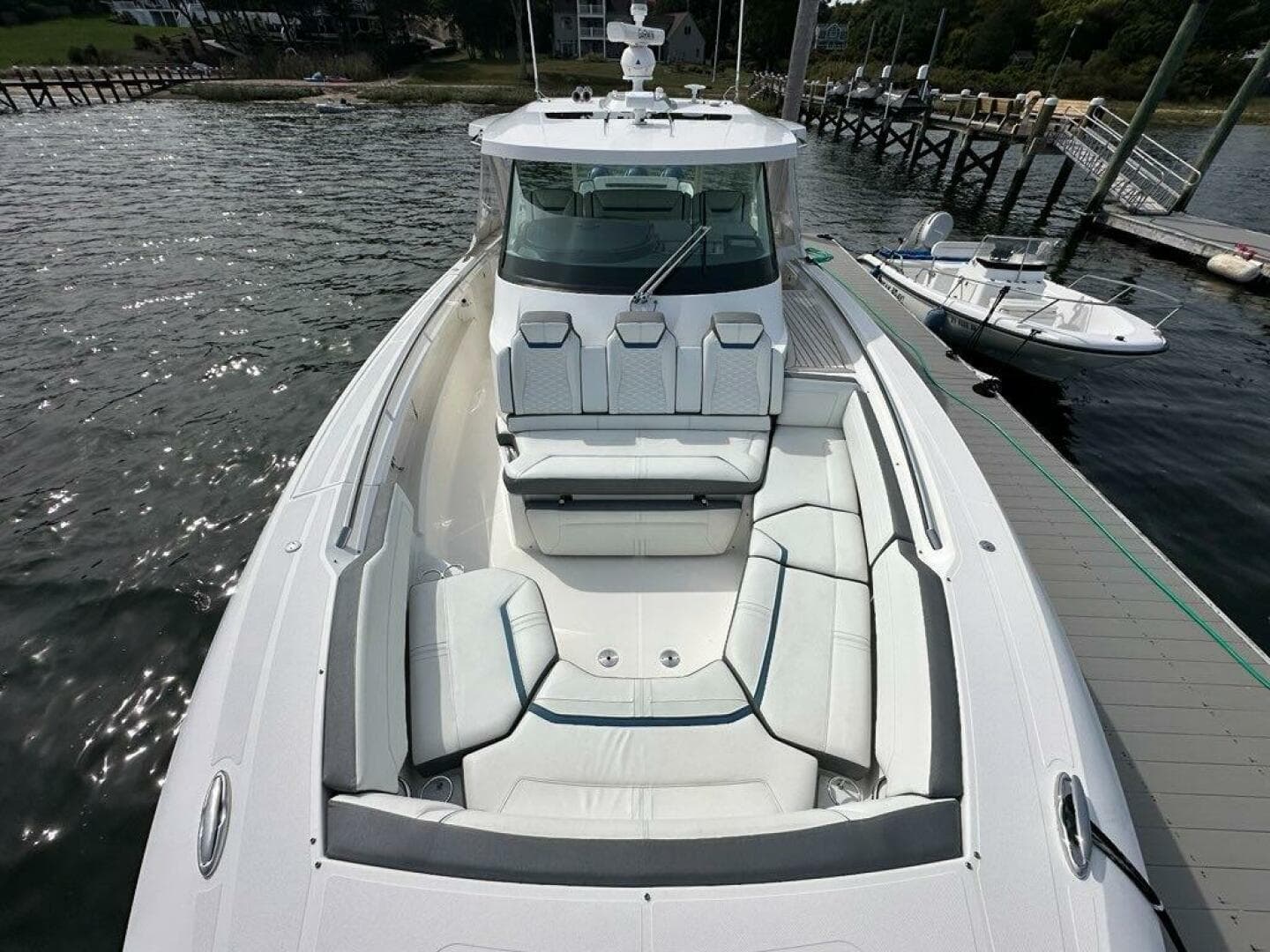 2021 Tiara Sport 43 LS