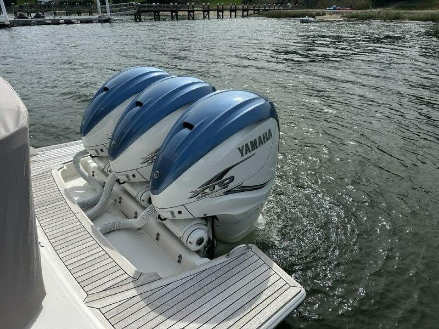 2021 Tiara Sport 43 LS