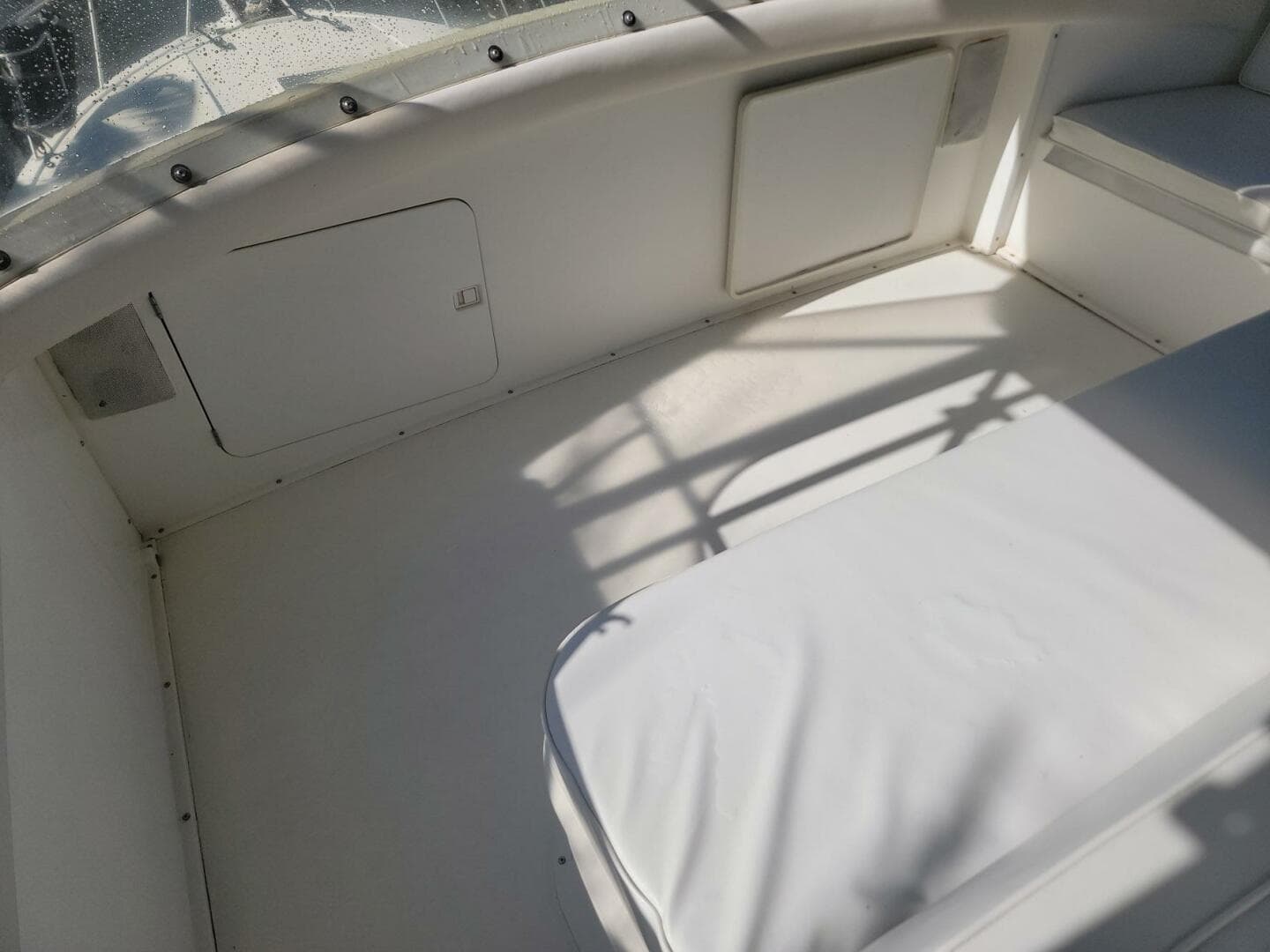 1989 Bertram 50 Convertible