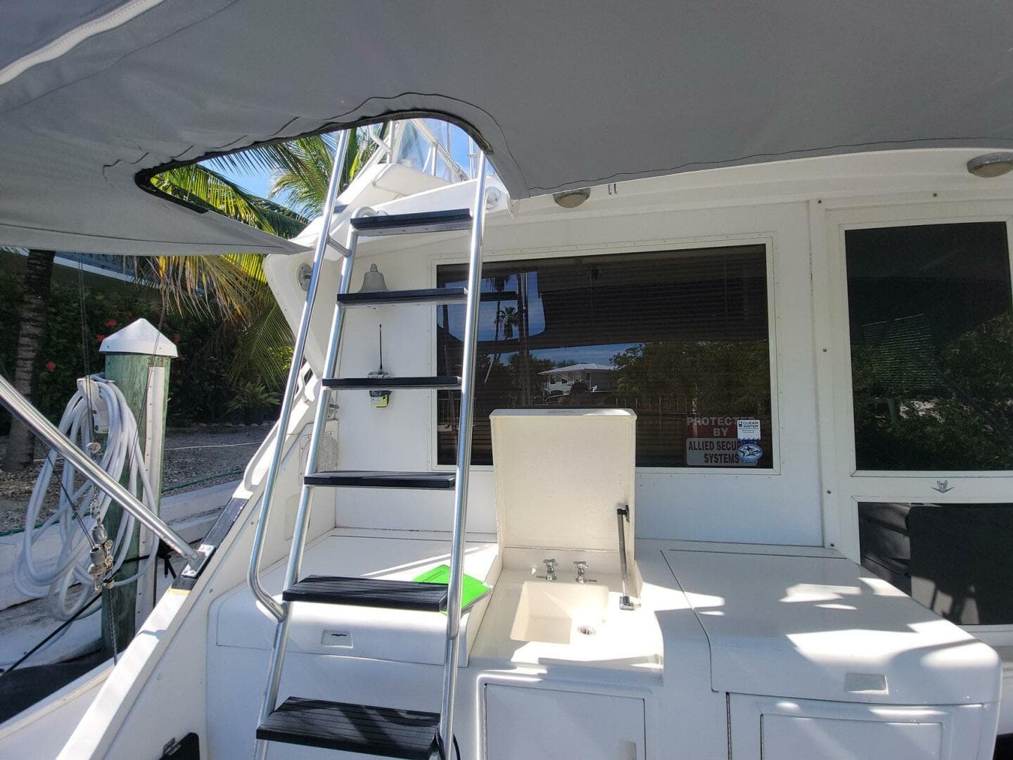 1989 Bertram 50 Convertible