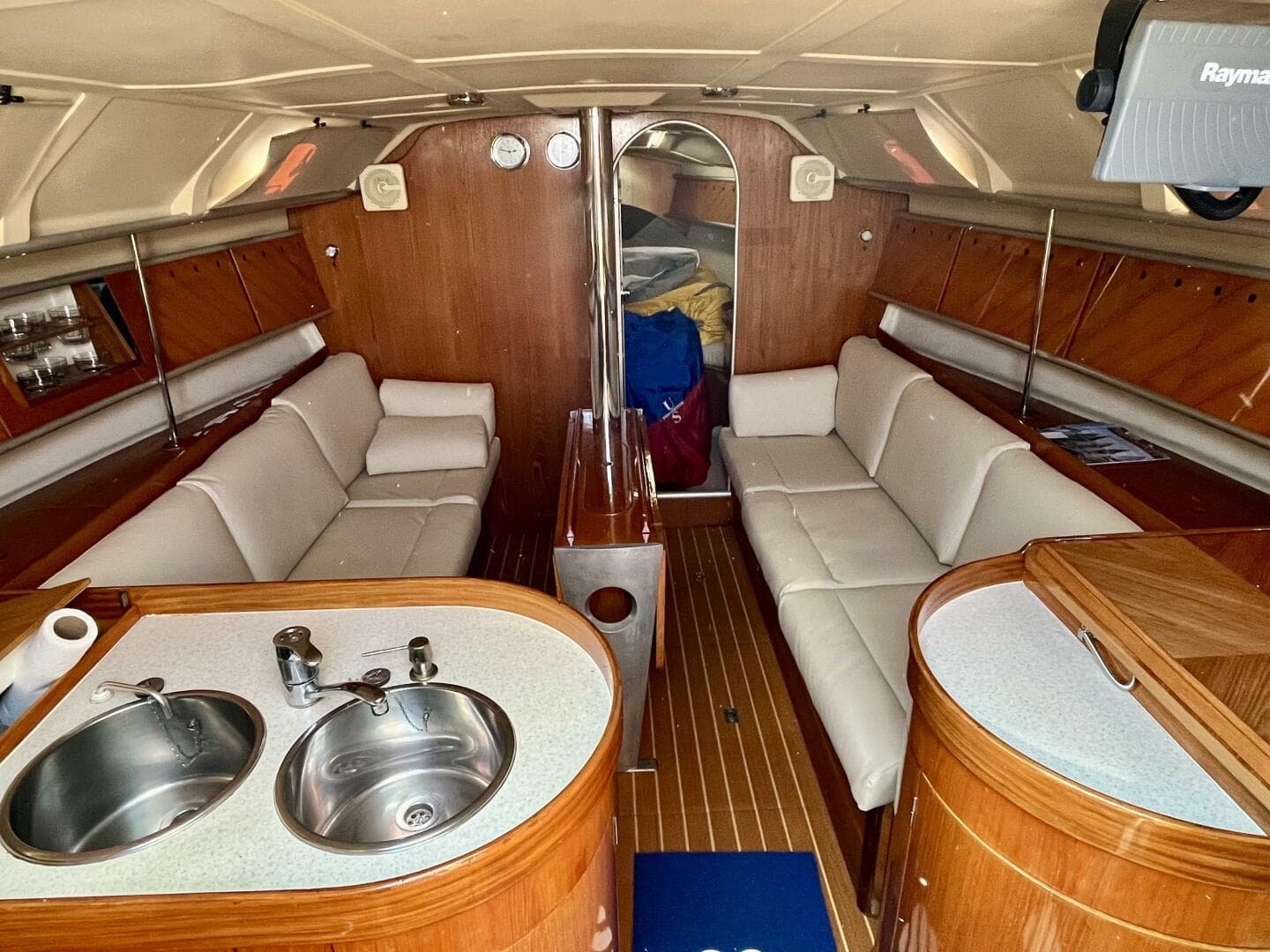 1991 Beneteau First 38s5