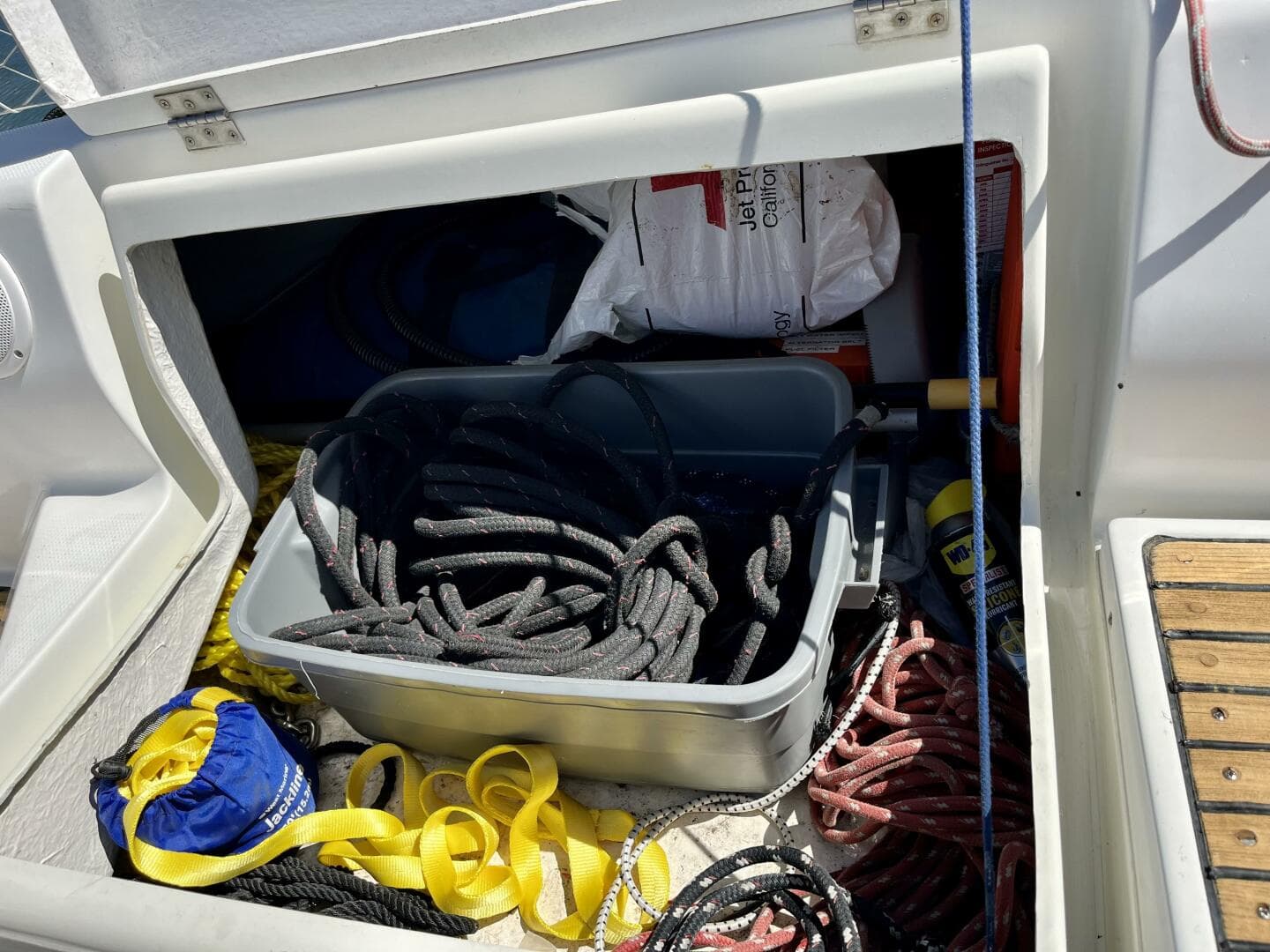 1991 Beneteau First 38s5