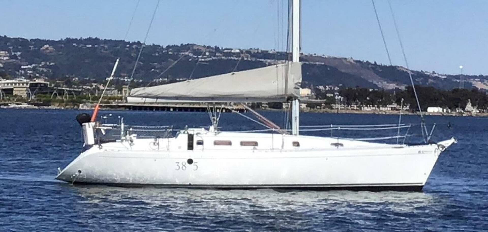 1991 Beneteau First 38s5