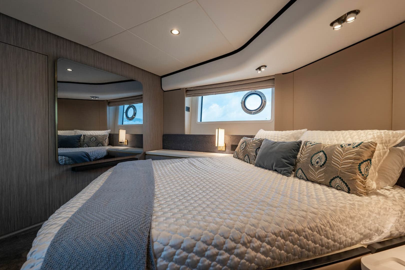 2022 Azimut 55 FLY