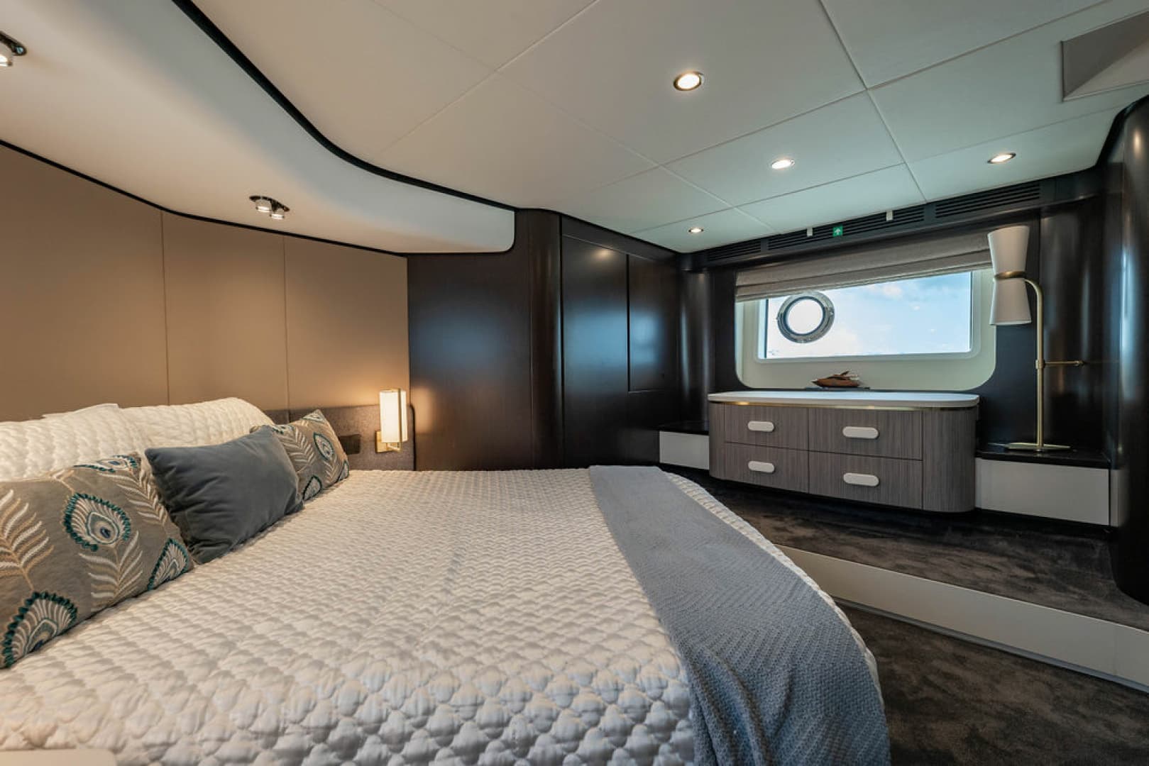 2022 Azimut 55 FLY