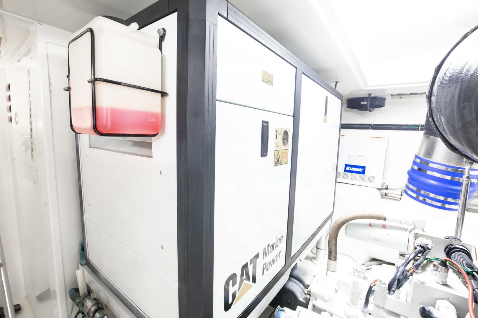 2015 Ocean Yachts 64 Convertible