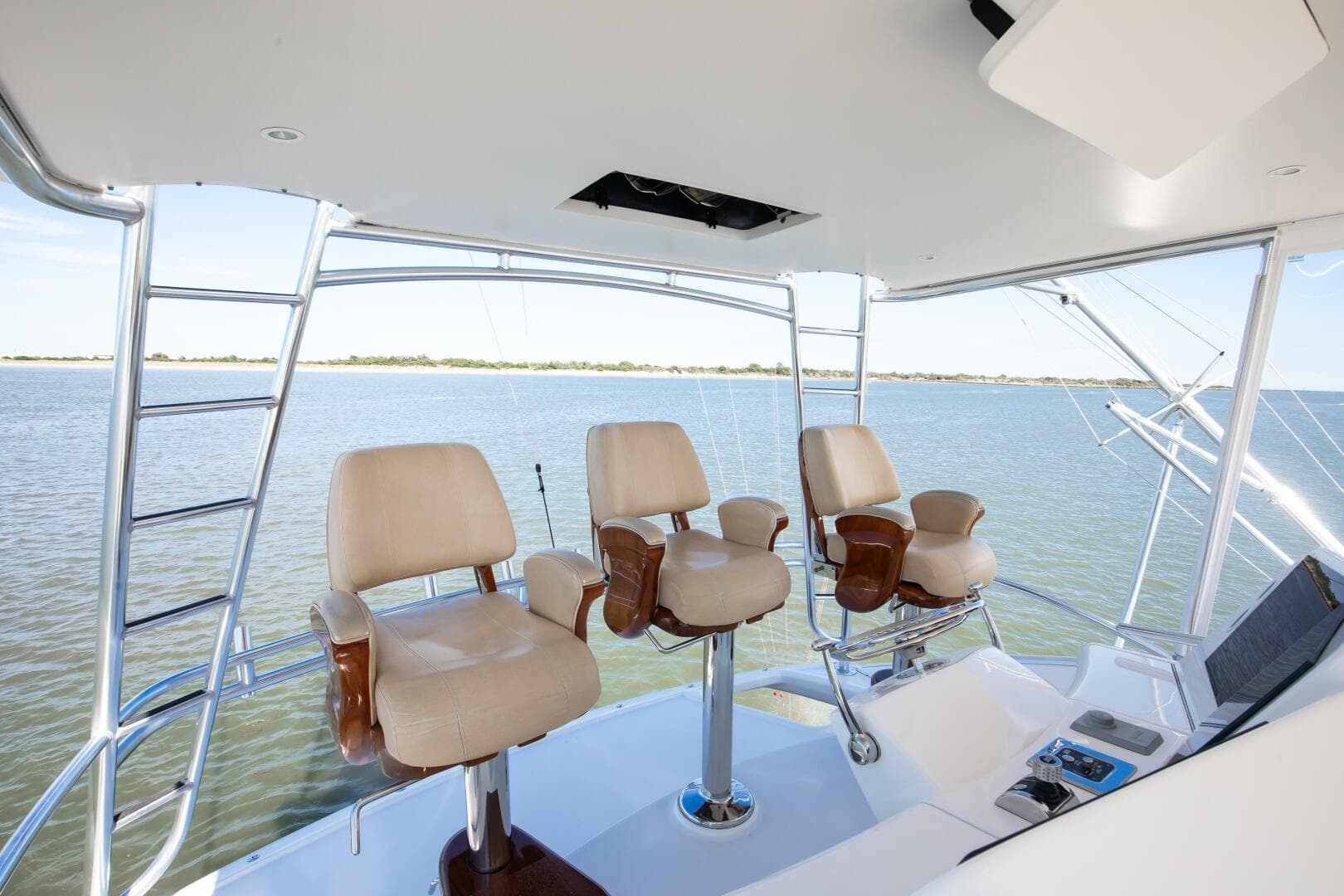 2015 Ocean Yachts 64 Convertible