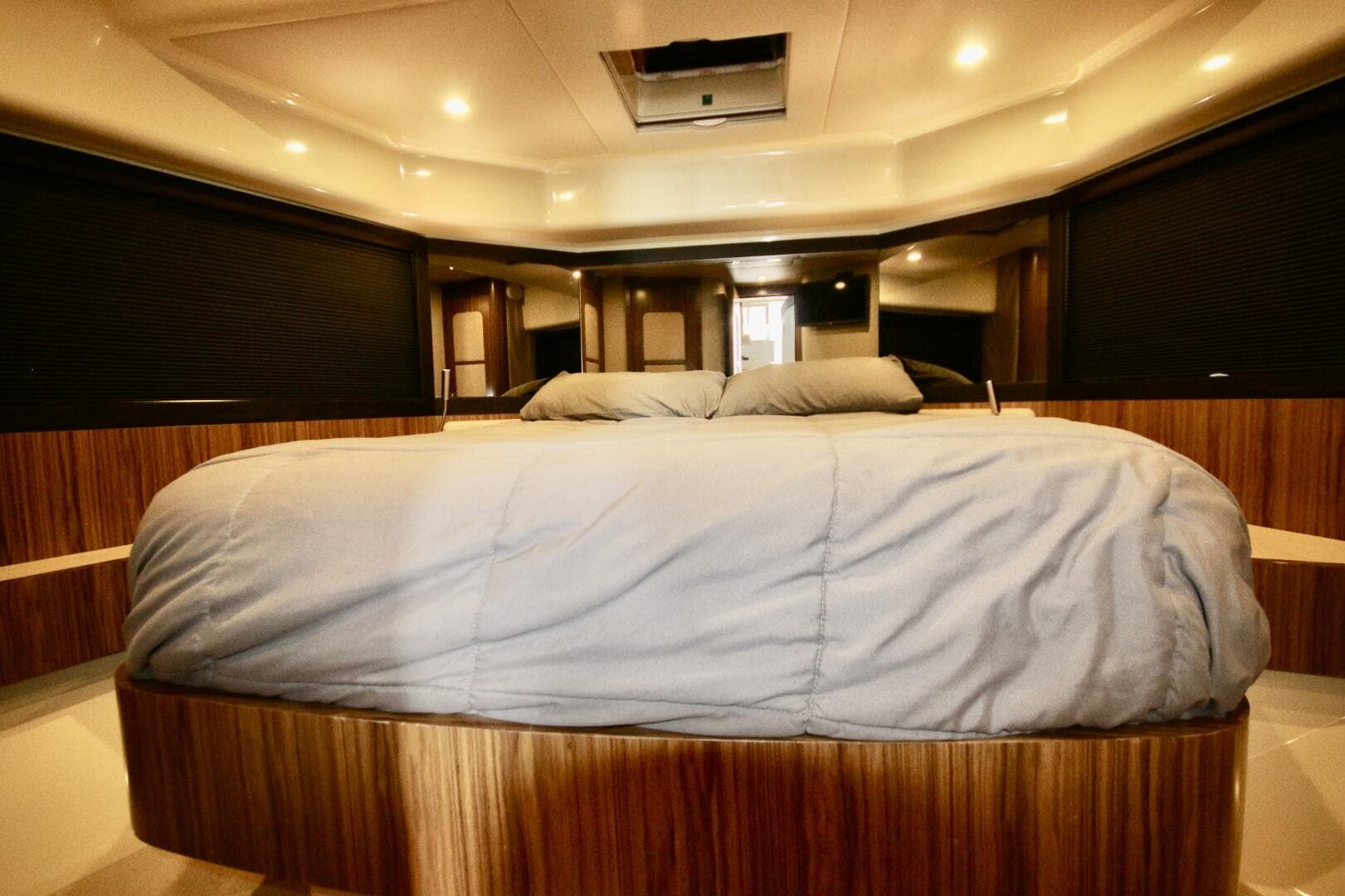 2015 Azimut Magellano 43