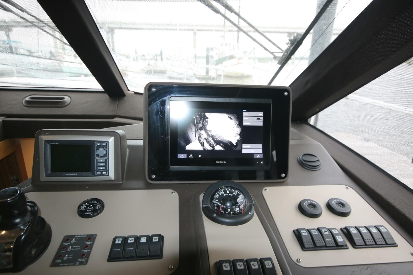 2015 Azimut Magellano 43