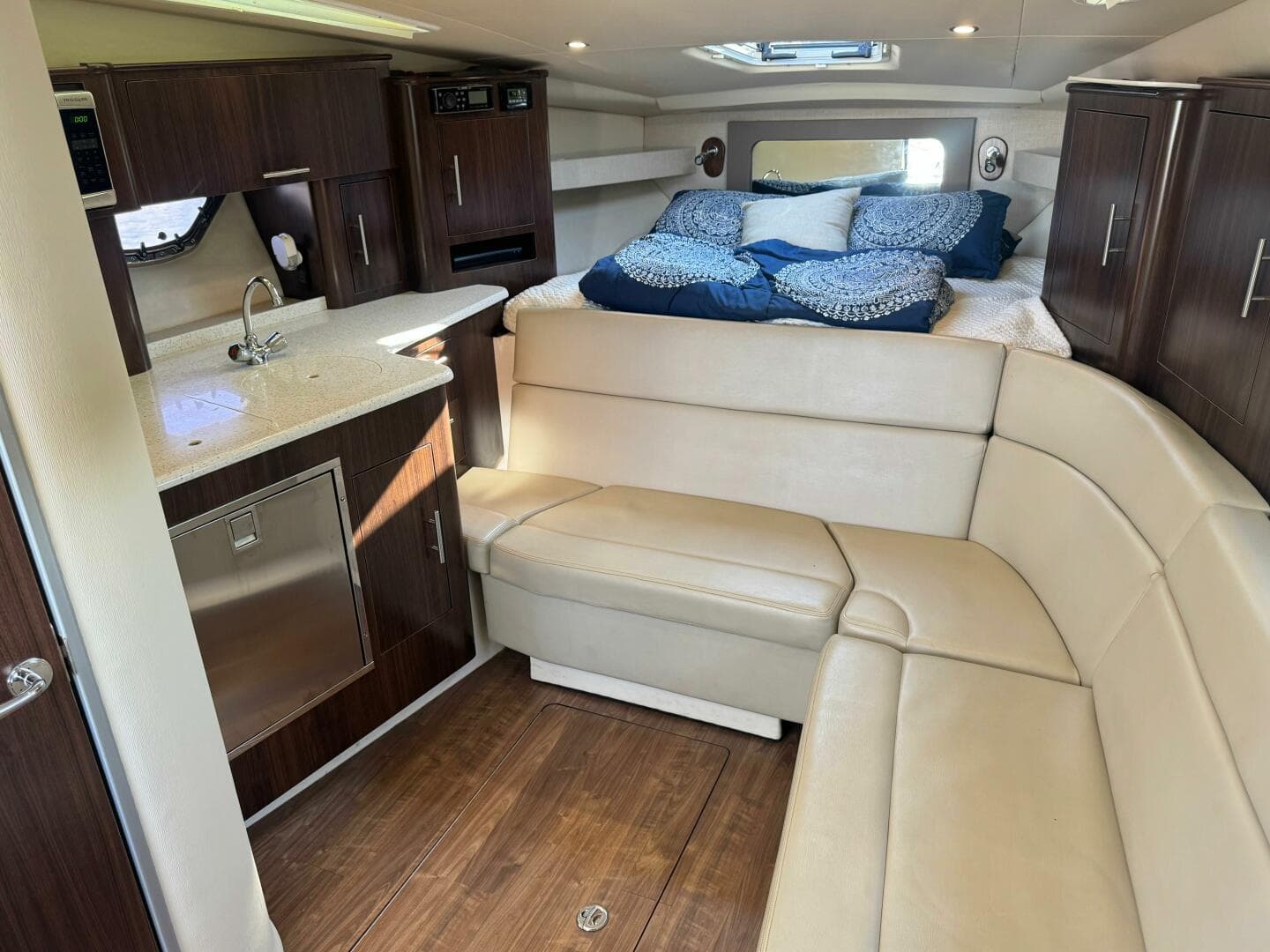 2016 Regal 35 Sport Coupe