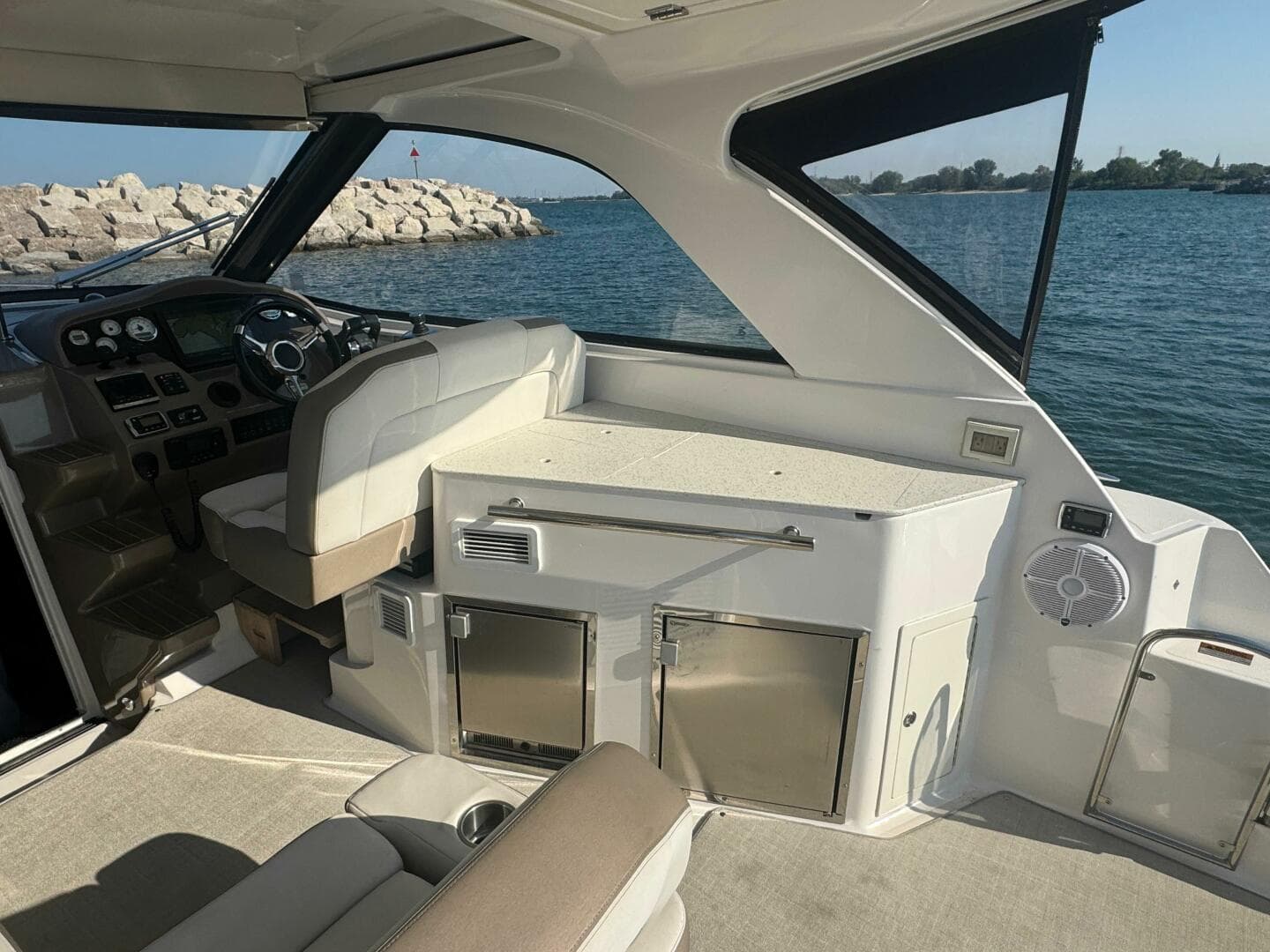 2016 Regal 35 Sport Coupe